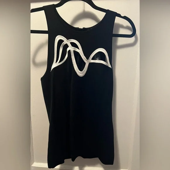 NWT White House Black Market Cutout Tank Size Small - Picture 3 of 4